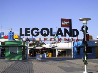 [Legoland]